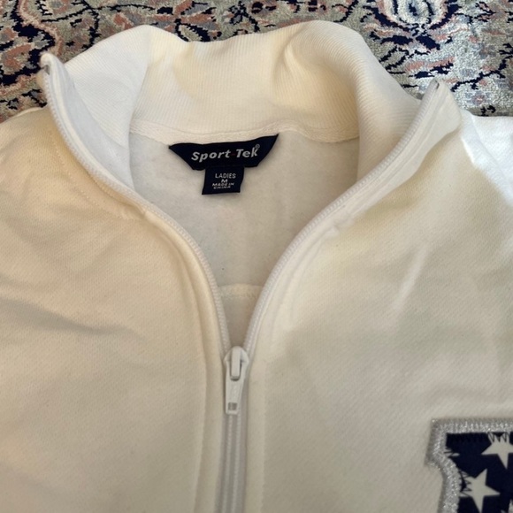 AXO 3/4 zip up sweatshirt - Picture 3 of 3